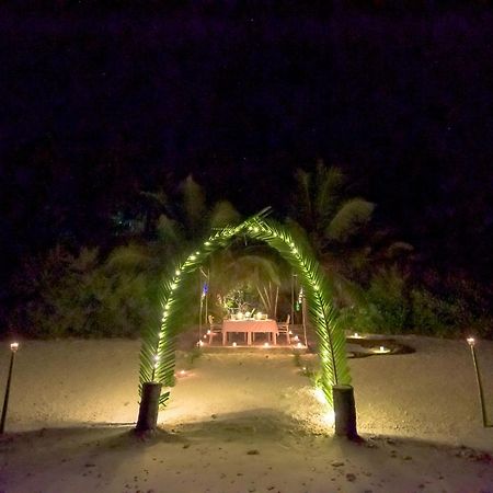 Готель Dhiguveli Maldives Дігура Екстер'єр фото